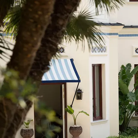 Helios - Small Luxury Of The World 5* Κάπρι